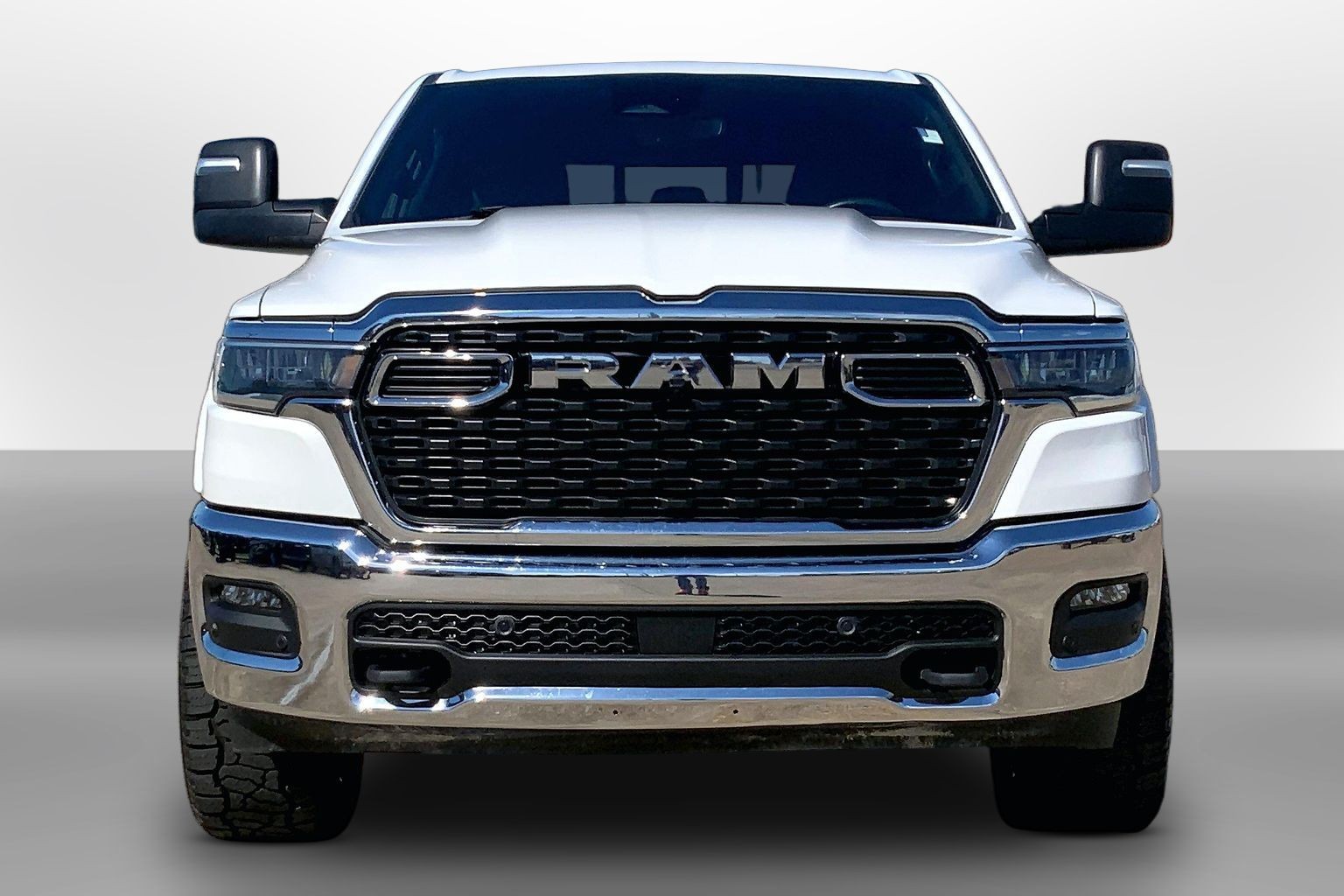 2025 Ram 1500 photo 2 of 33