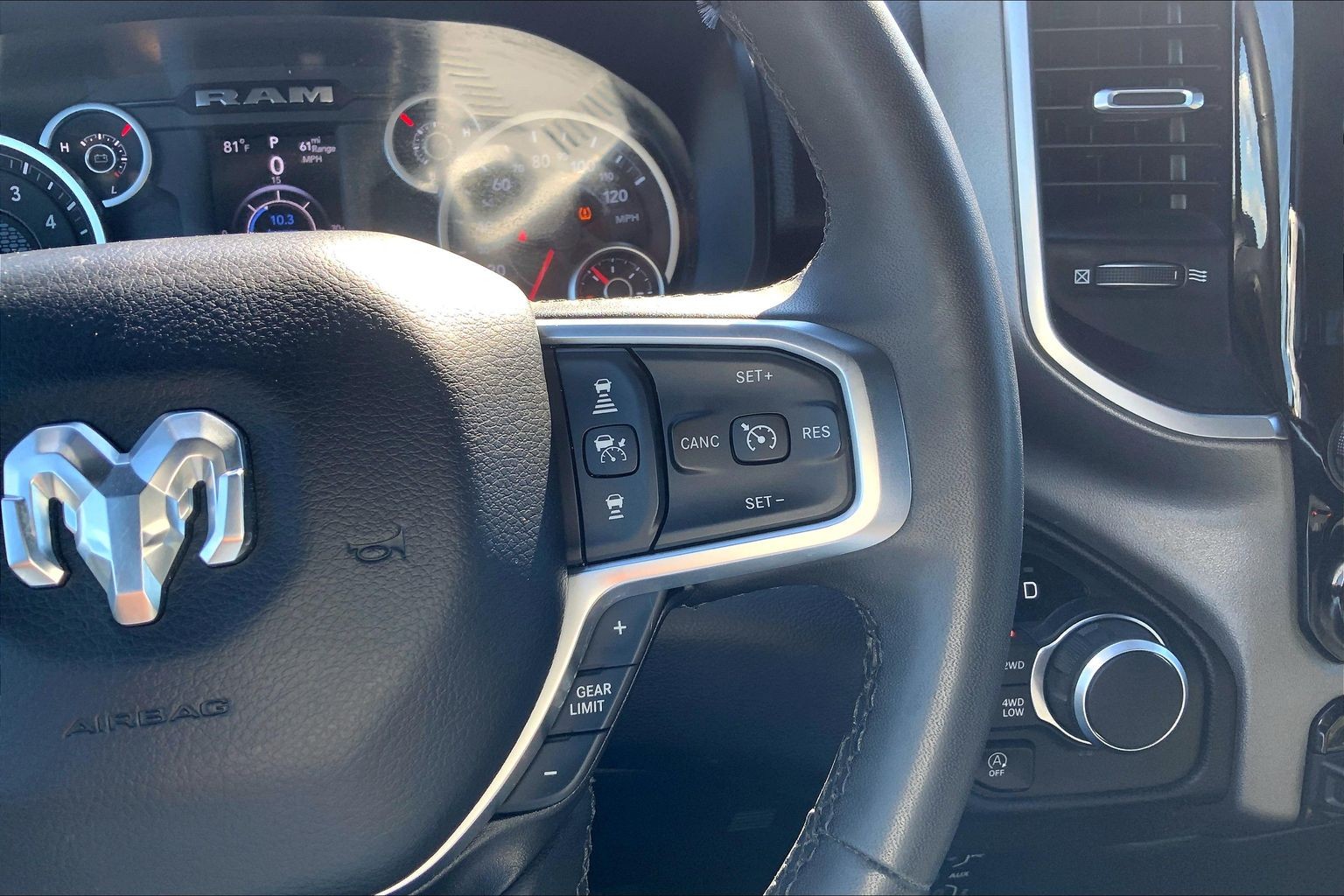 2025 Ram 1500 photo 19 of 33