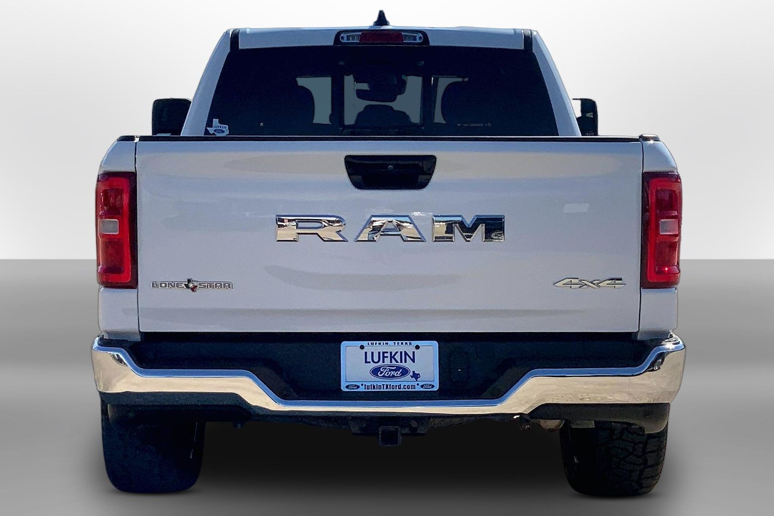 2025 Ram 1500 photo 3 of 33