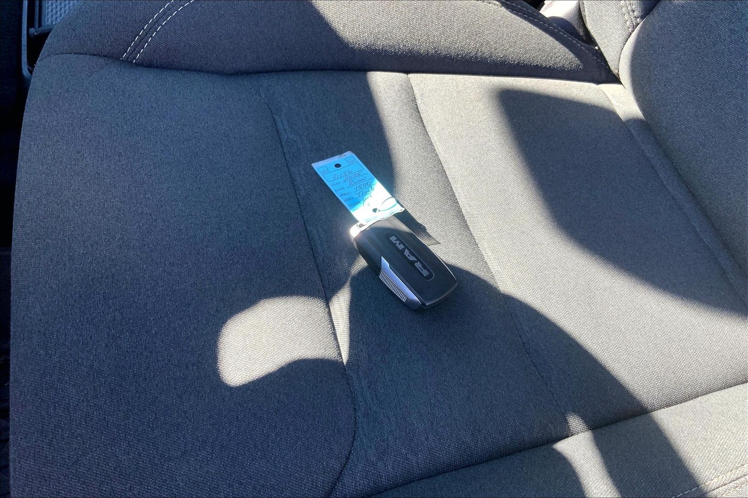 2025 Ram 1500 photo 11 of 33