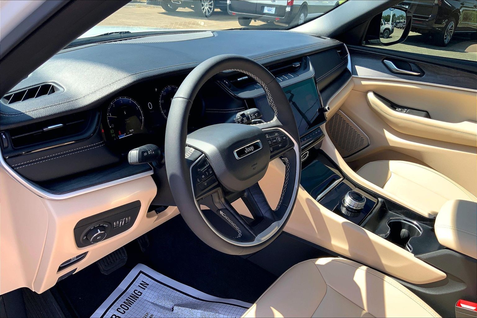 2026 Jeep Grand Cherokee L photo 14 of 34