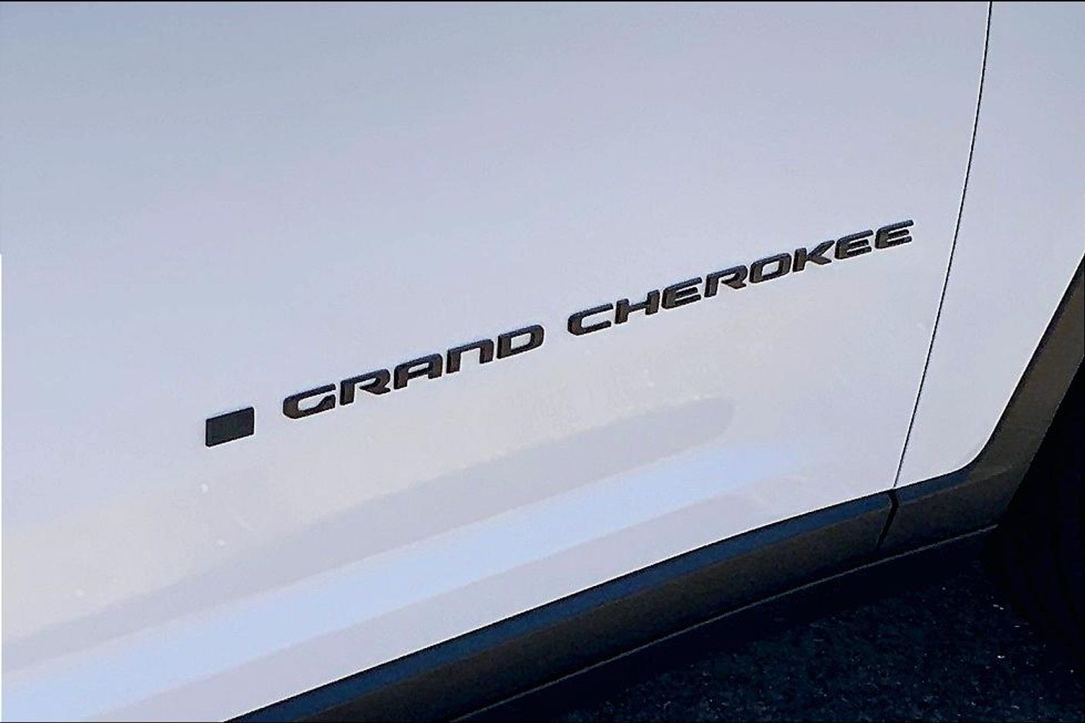 2026 Jeep Grand Cherokee L photo 7 of 34