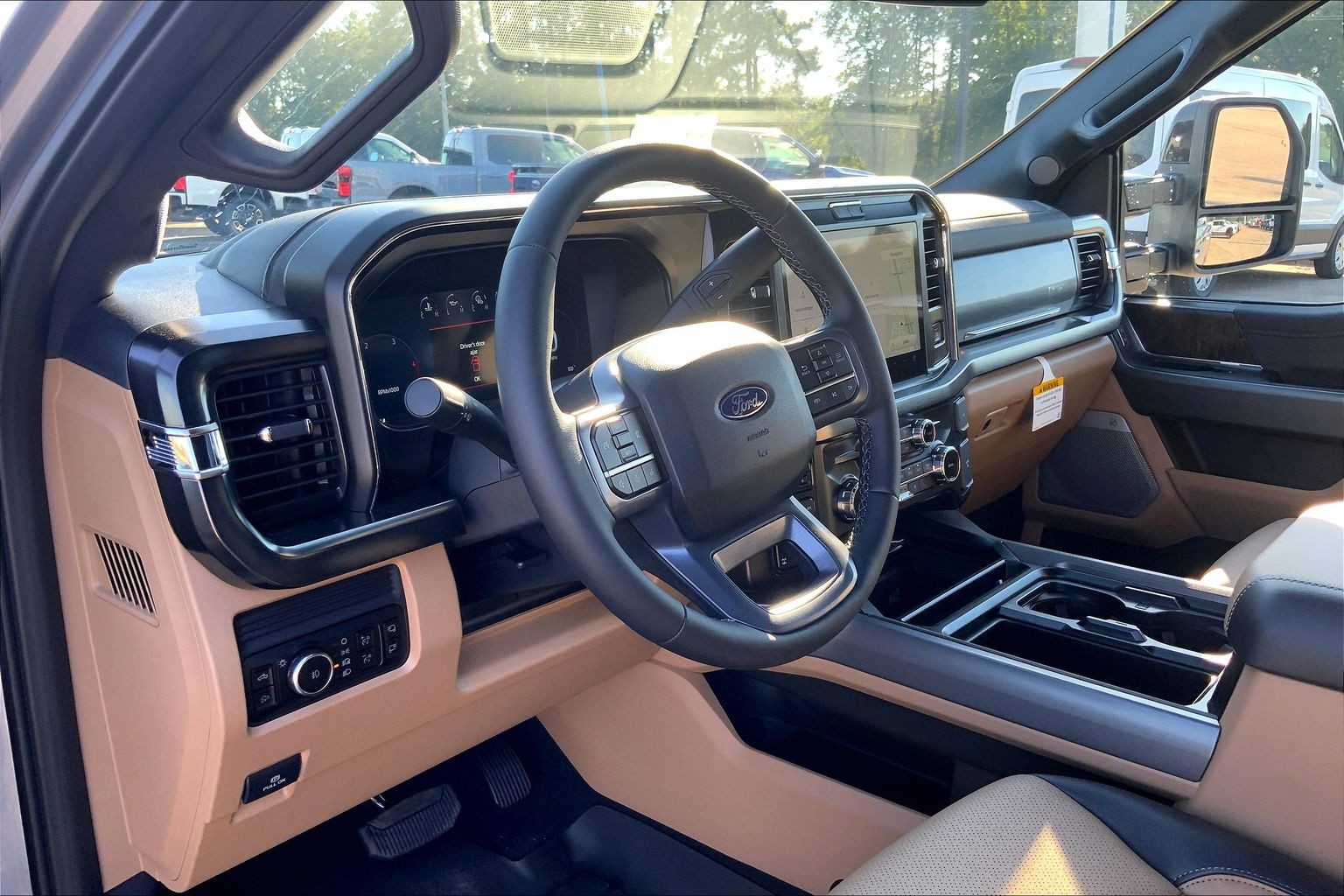 2027 Ford Super Duty F-250 SRW photo 8 of 13