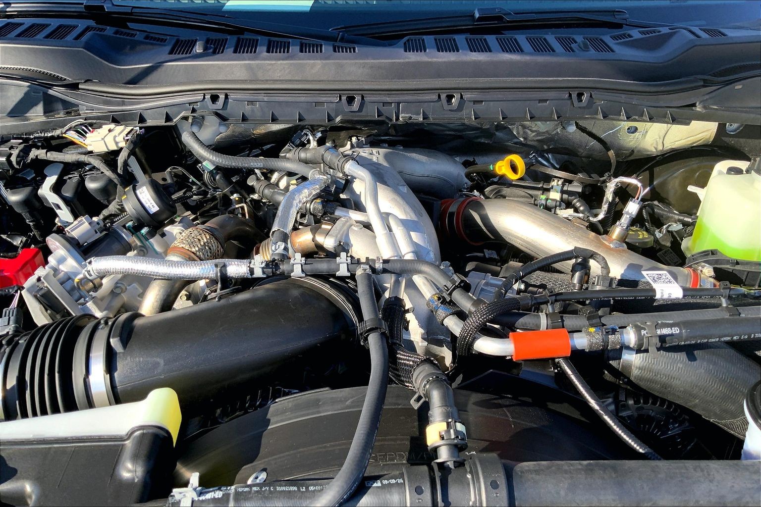 2027 Ford Super Duty F-250 SRW photo 11 of 13