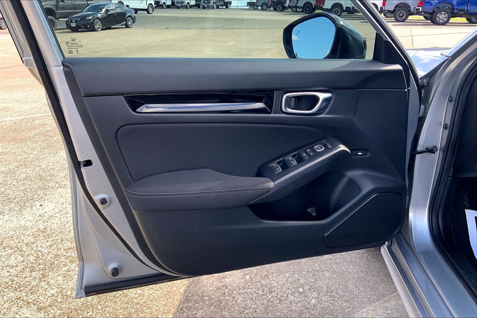 2025 Honda Civic Sedan Hybrid photo 22 of 32