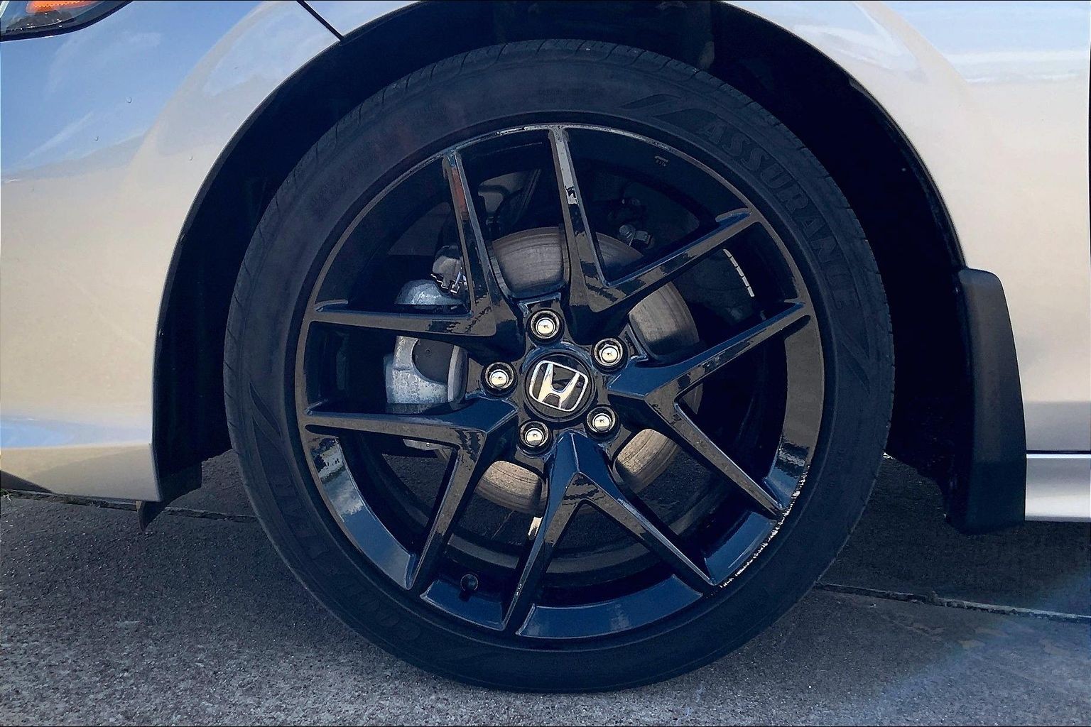 2025 Honda Civic Sedan Hybrid photo 7 of 32