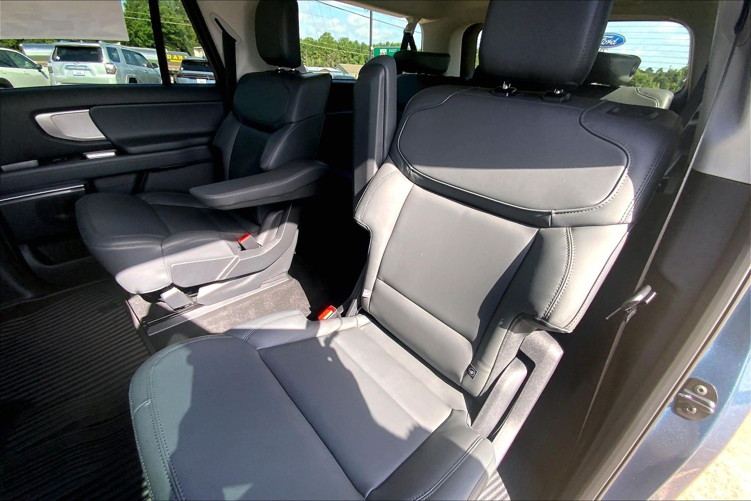 2027 Ford Expedition Max MAX Active Nocturnal Blue at Lufkin Ford