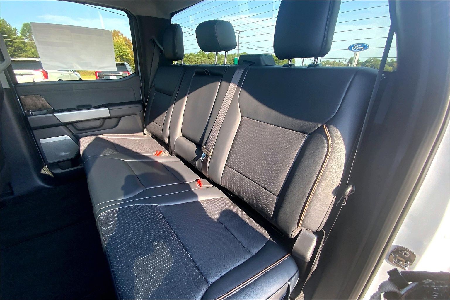2026 Ford Super Duty F-250 SRW LARIAT Glacier Gray Metallic Tri-Coat at Lufkin Ford