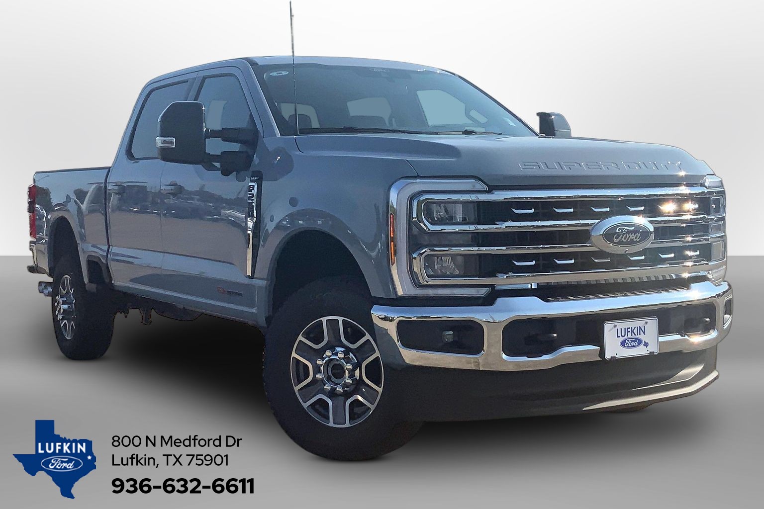 2026 Ford Super Duty F-250 SRW LARIAT Glacier Gray Metallic Tri-Coat at Lufkin Ford