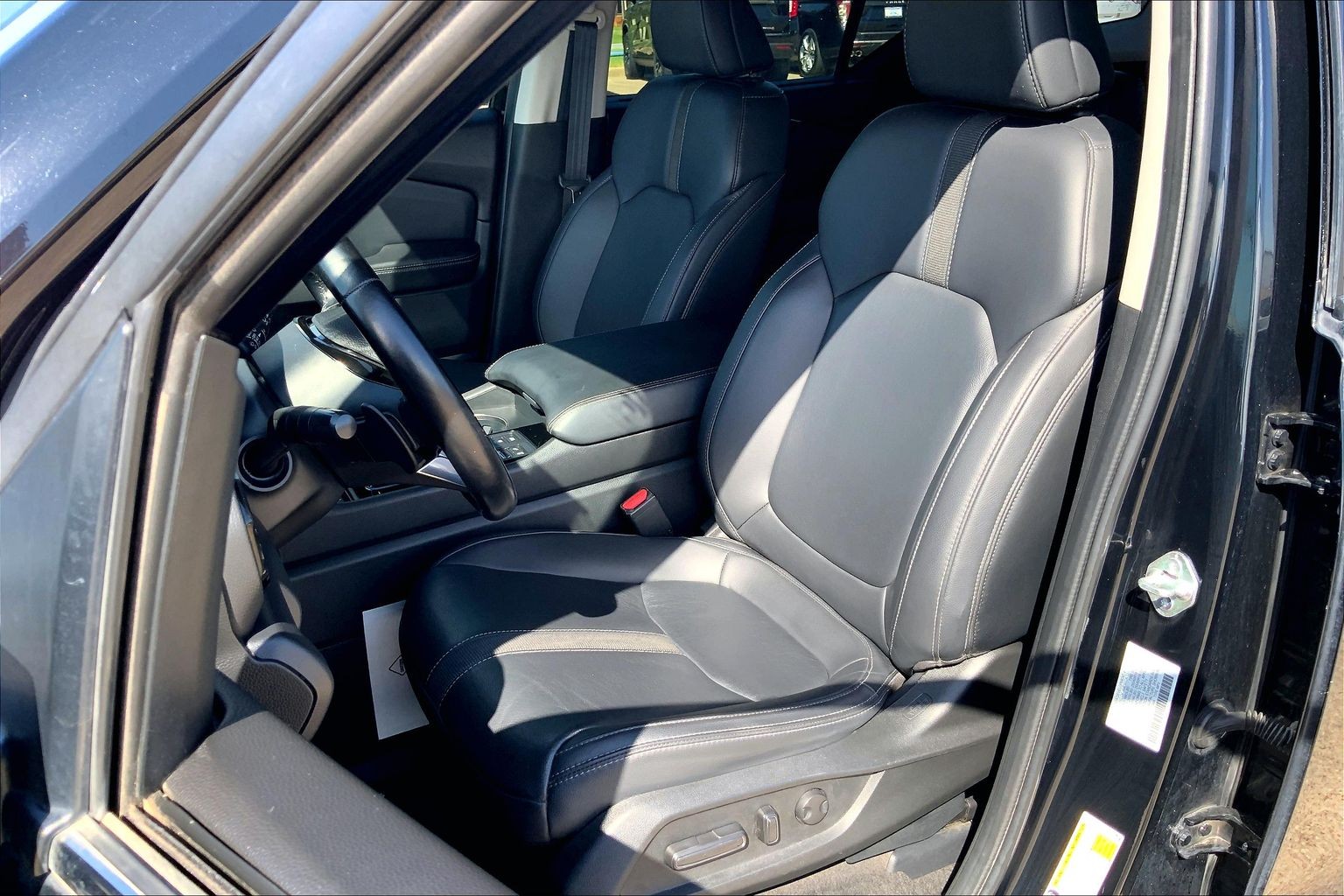 2023 Honda Pilot photo 24 of 33