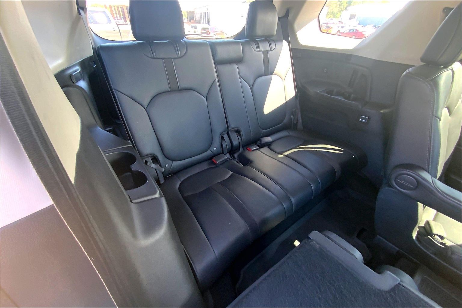2023 Honda Pilot photo 27 of 33