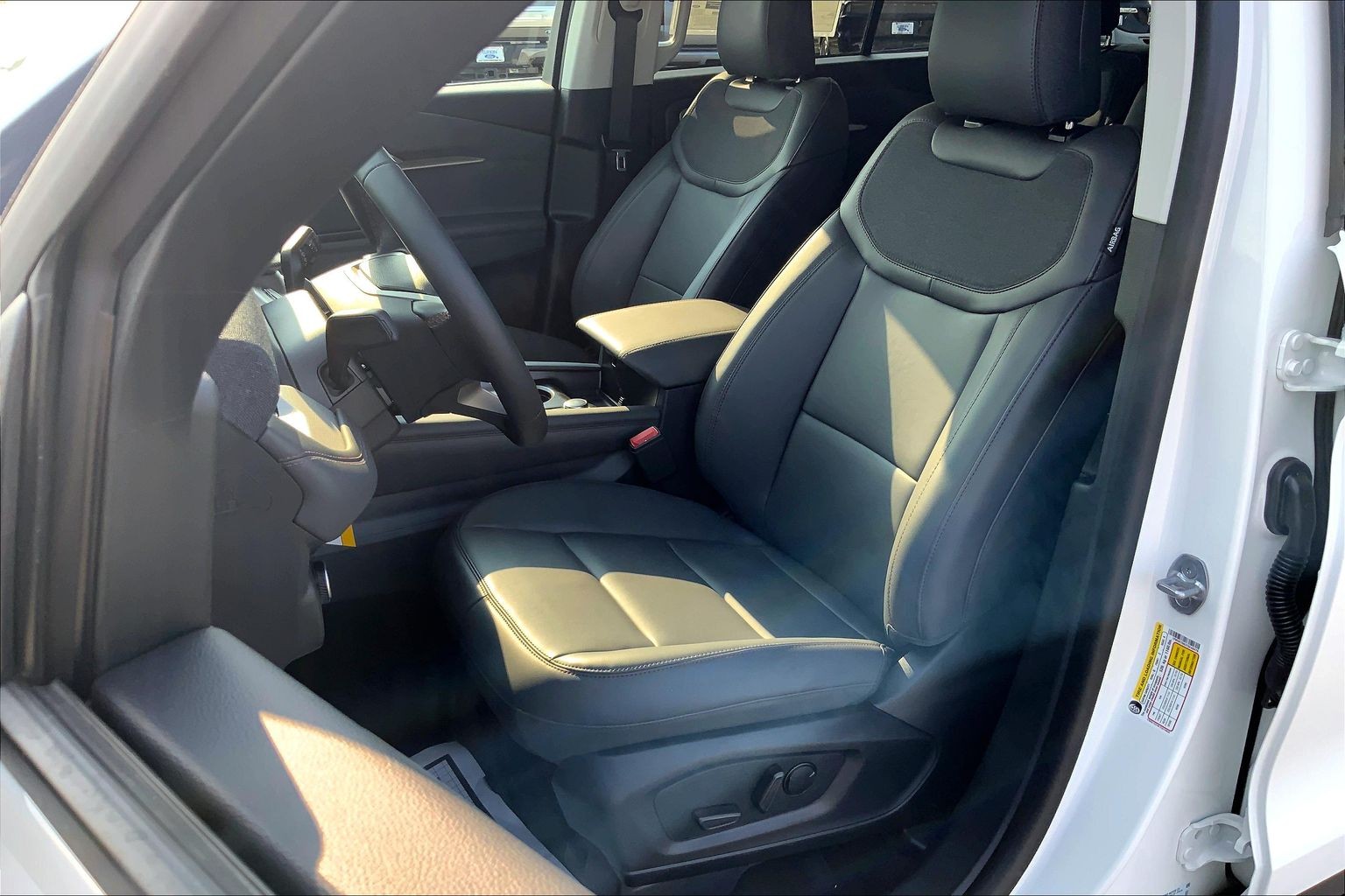 2026 Ford Explorer Active Star White Metallic Tri-Coat at Lufkin Ford