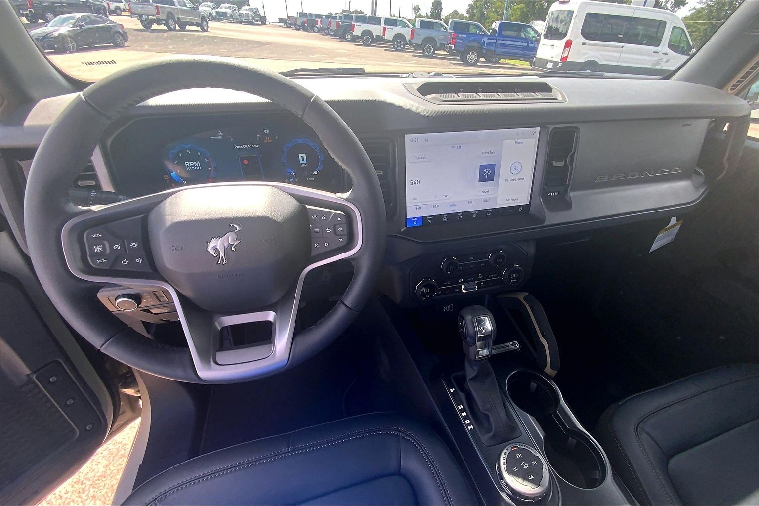2026 Ford Bronco photo 5 of 13