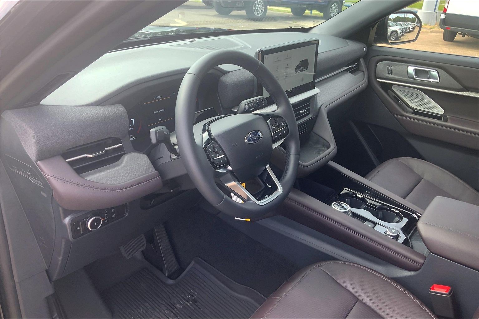 2026 Ford Explorer photo 8 of 13