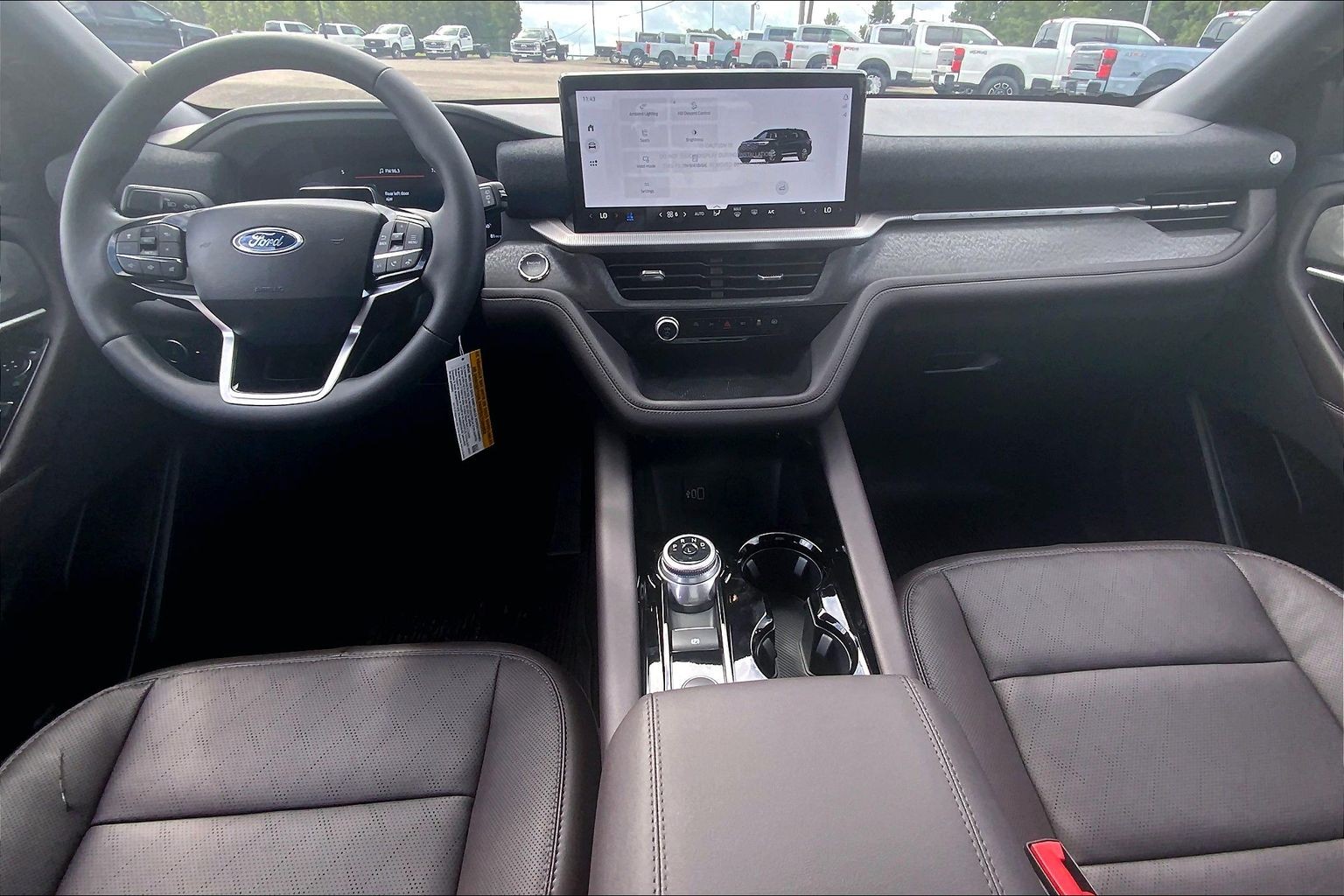 2026 Ford Explorer photo 5 of 13