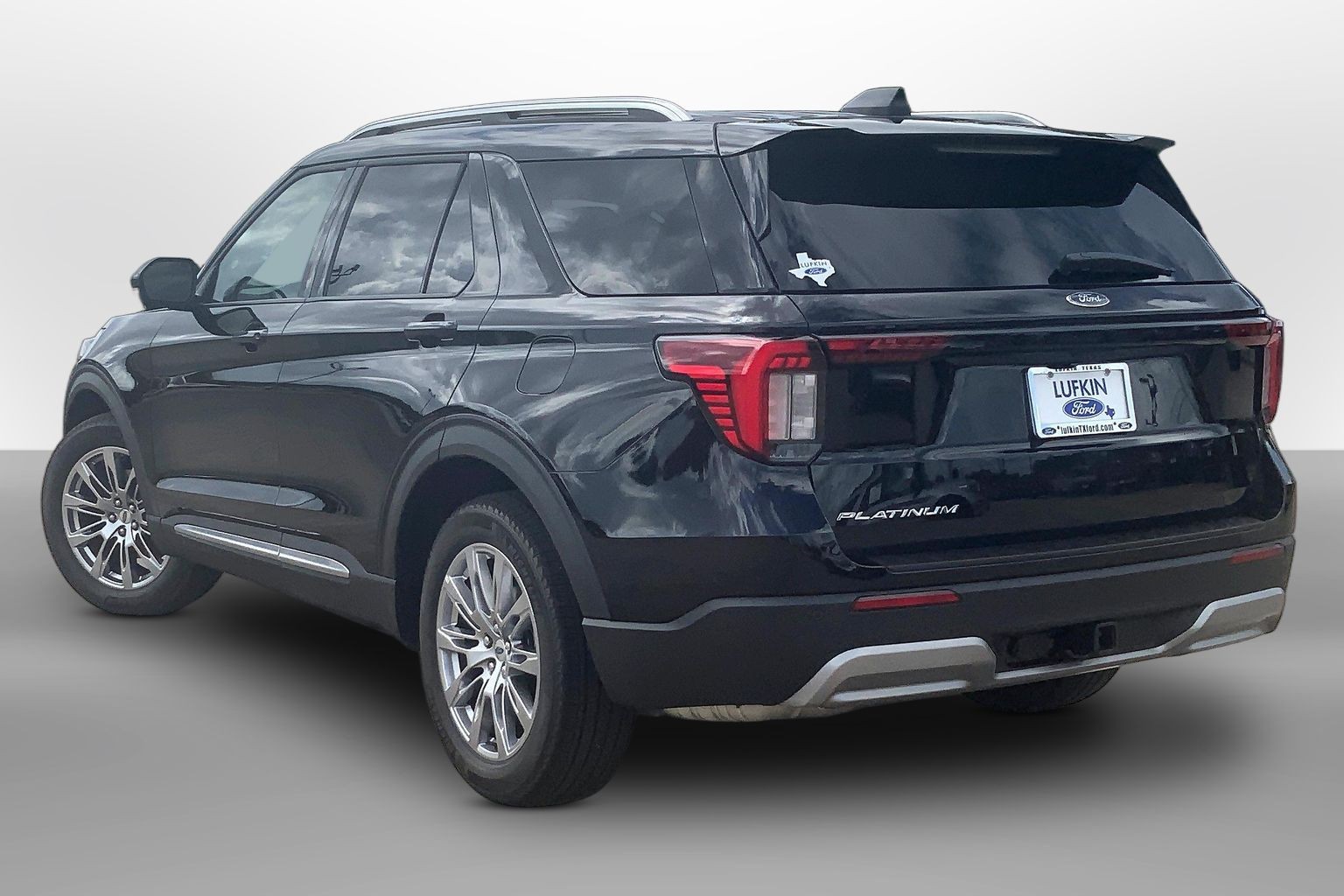 2026 Ford Explorer photo 3 of 13