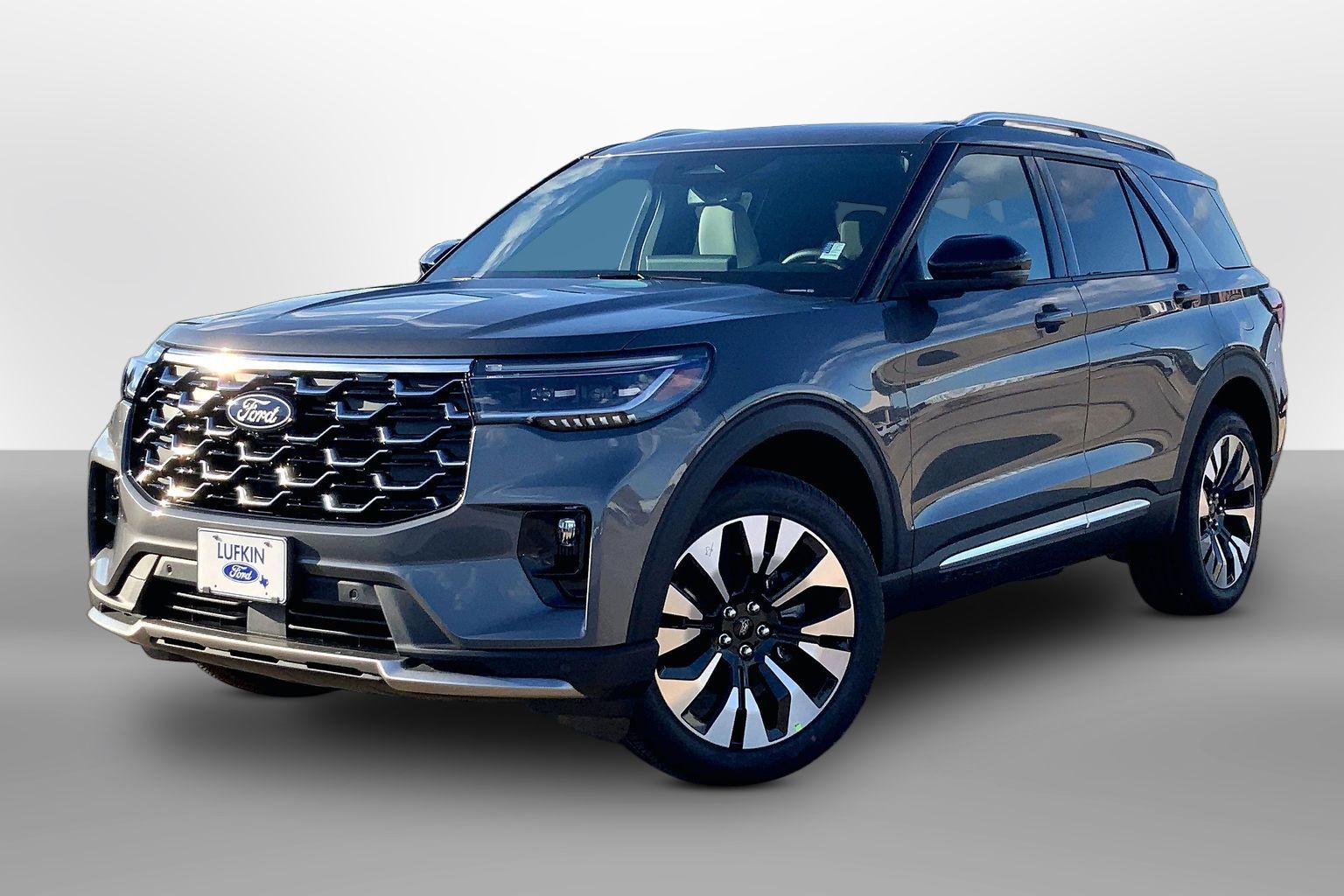 2027 Ford Explorer photo 2 of 13