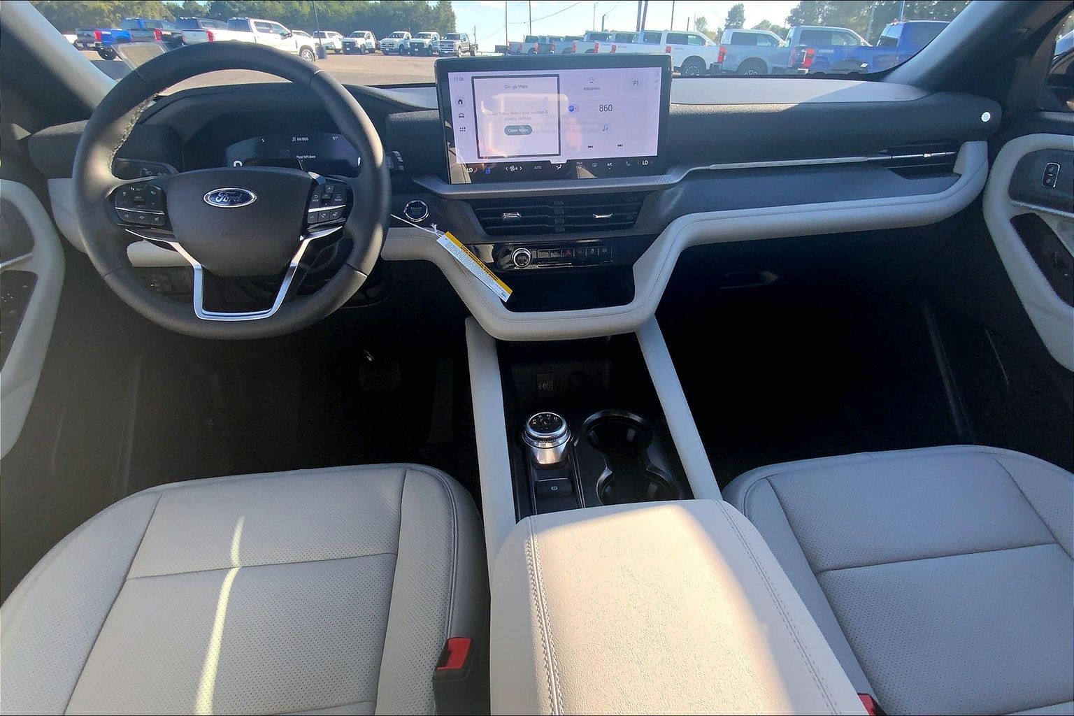 2027 Ford Explorer photo 5 of 13