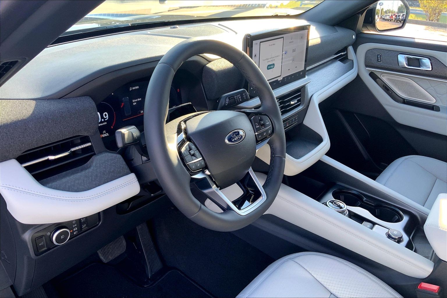 2027 Ford Explorer photo 8 of 13