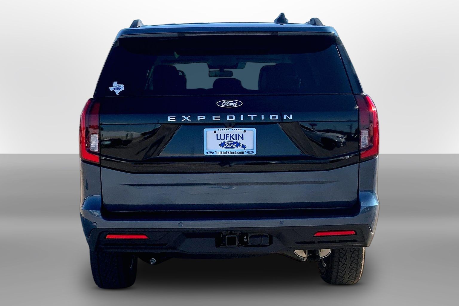 2027 Ford Expedition photo 4 of 13