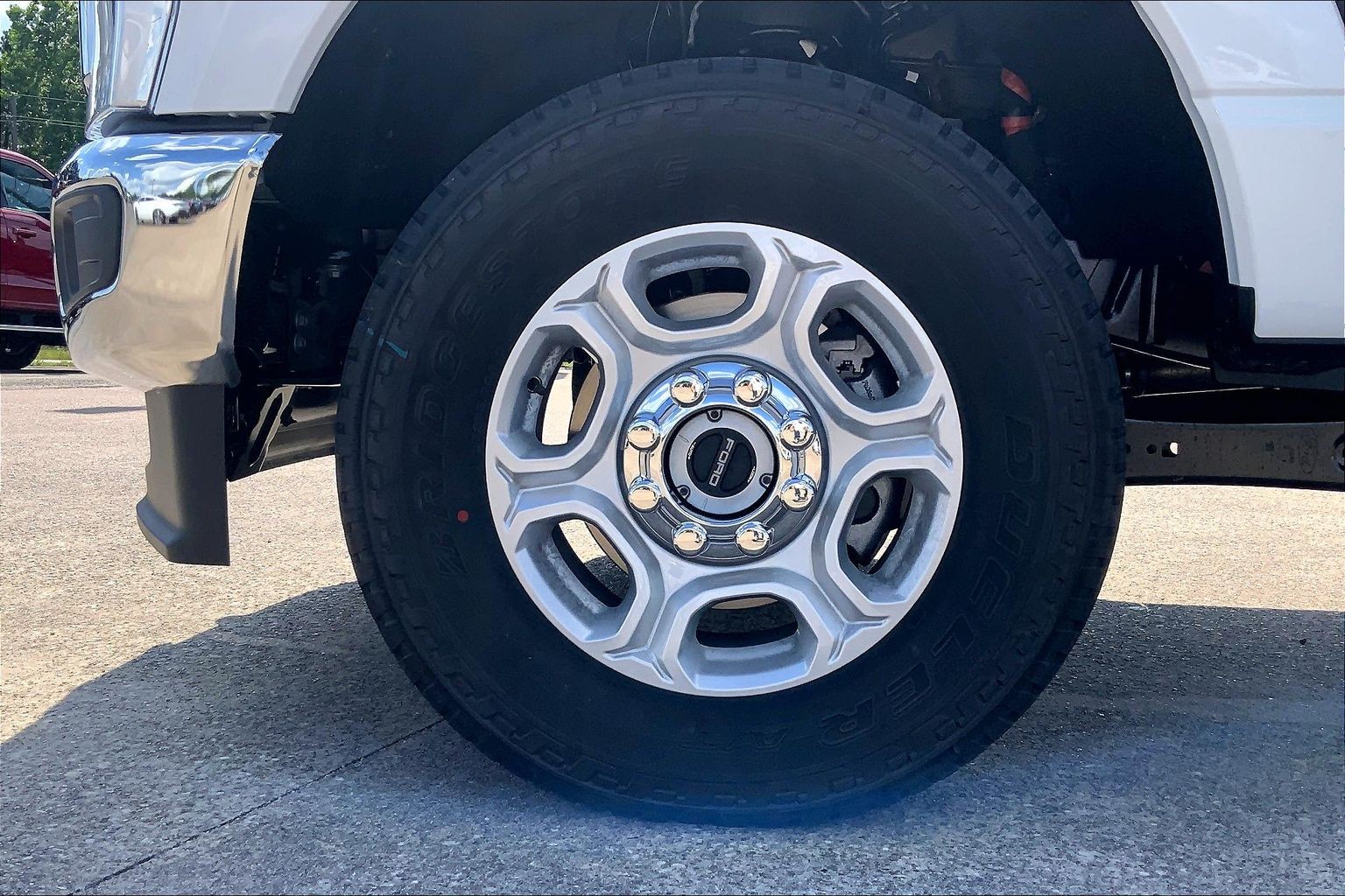 2026 Ford Super Duty F-350 SRW photo 25 of 48