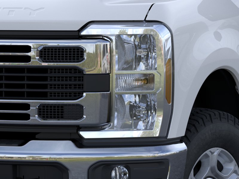2026 Ford Super Duty F-350 SRW photo 44 of 48