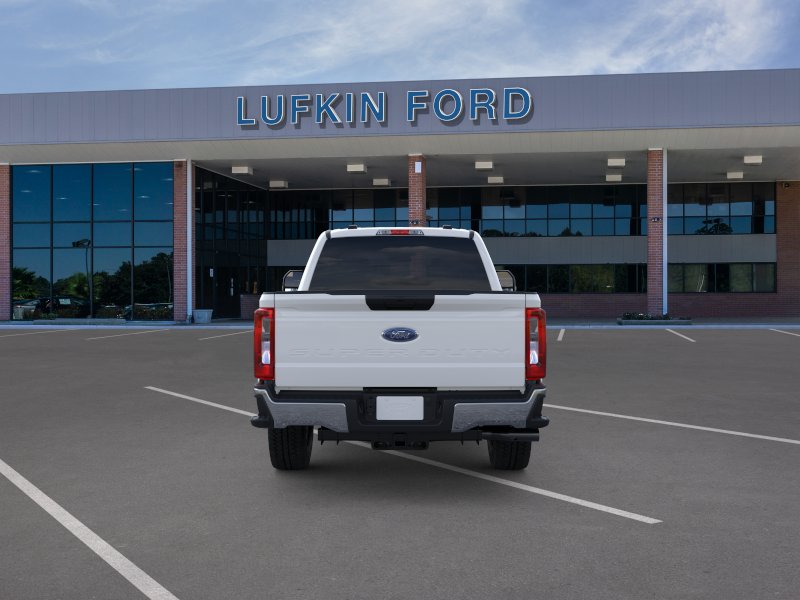 2026 Ford Super Duty F-350 SRW photo 31 of 48