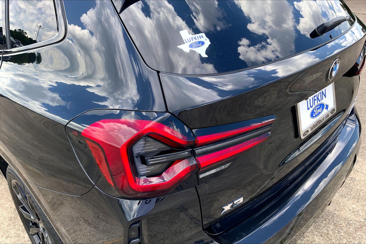 2024 BMW X3 M40i photo 29 of 33