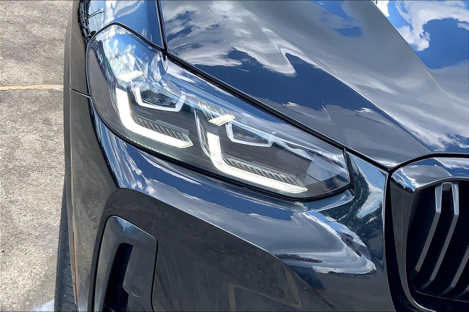 2024 BMW X3 M40i photo 28 of 33