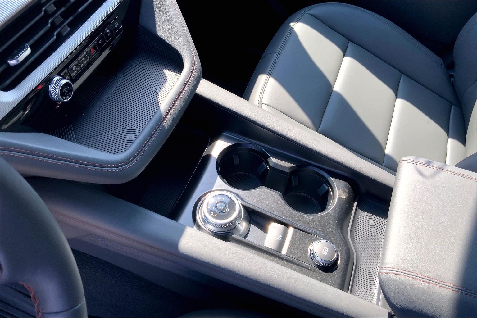 2027 Ford Explorer Active Star White Metallic Tri-Coat at Lufkin Ford