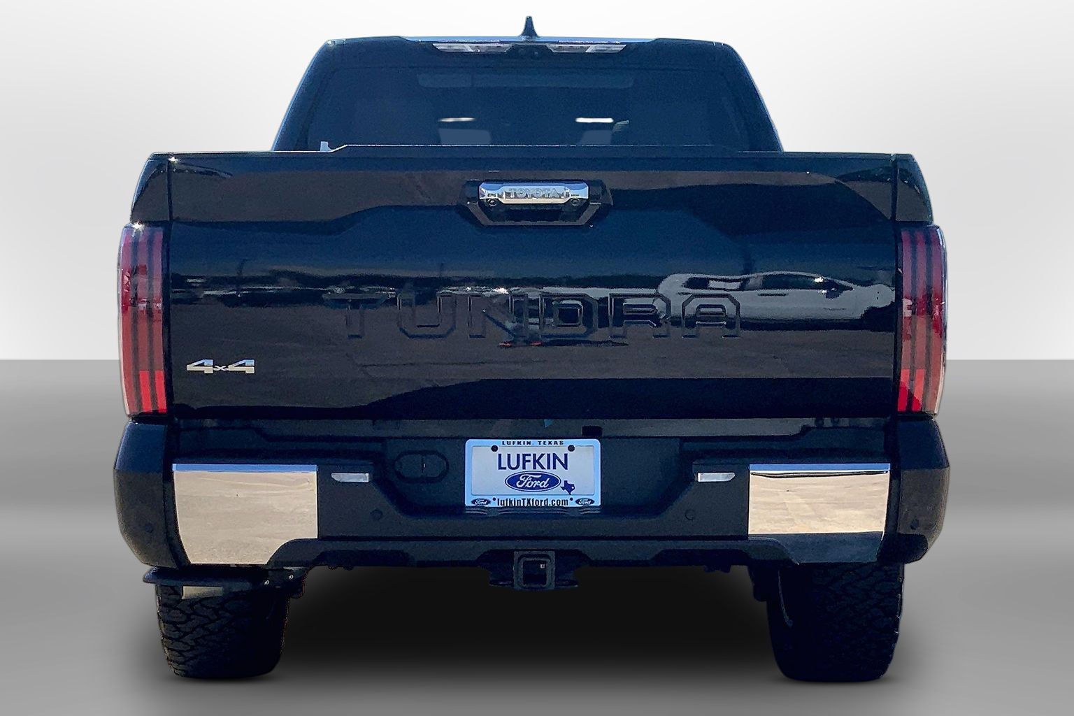 2022 Toyota Tundra 4WD photo 3 of 33
