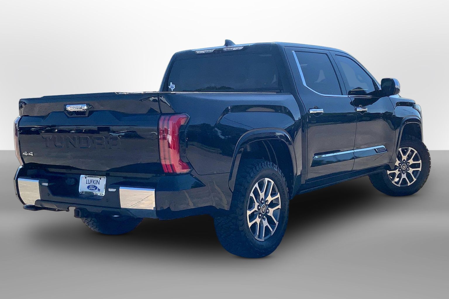 2022 Toyota Tundra 4WD photo 13 of 33