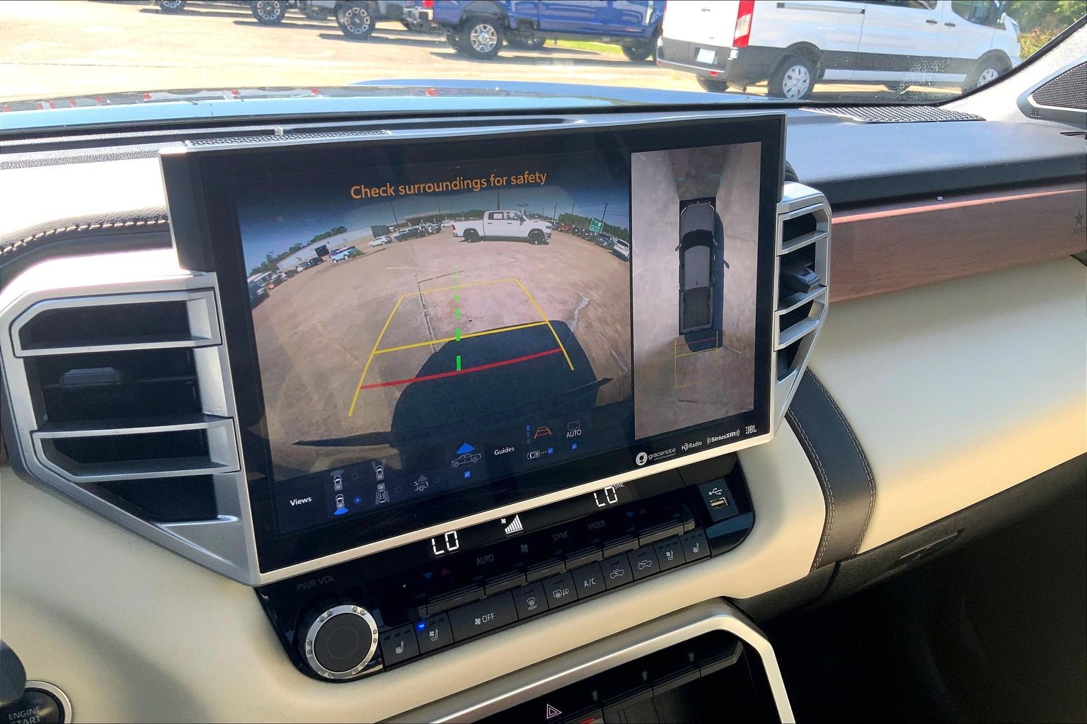 2022 Toyota Tundra 4WD photo 21 of 33