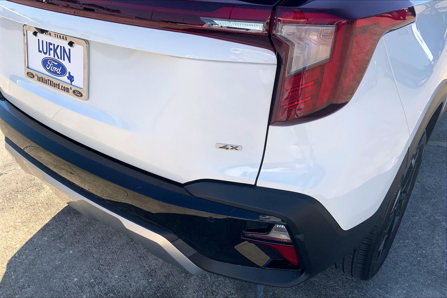 2025 Kia Seltos photo 7 of 33