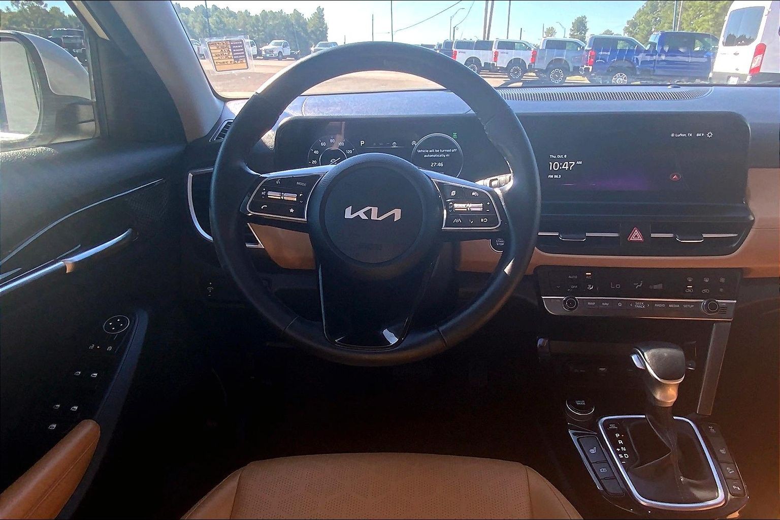 2025 Kia Seltos photo 4 of 33