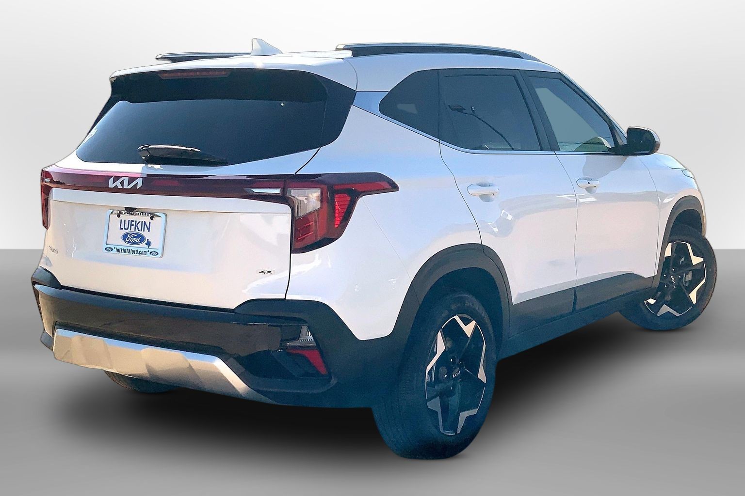 2025 Kia Seltos photo 13 of 33