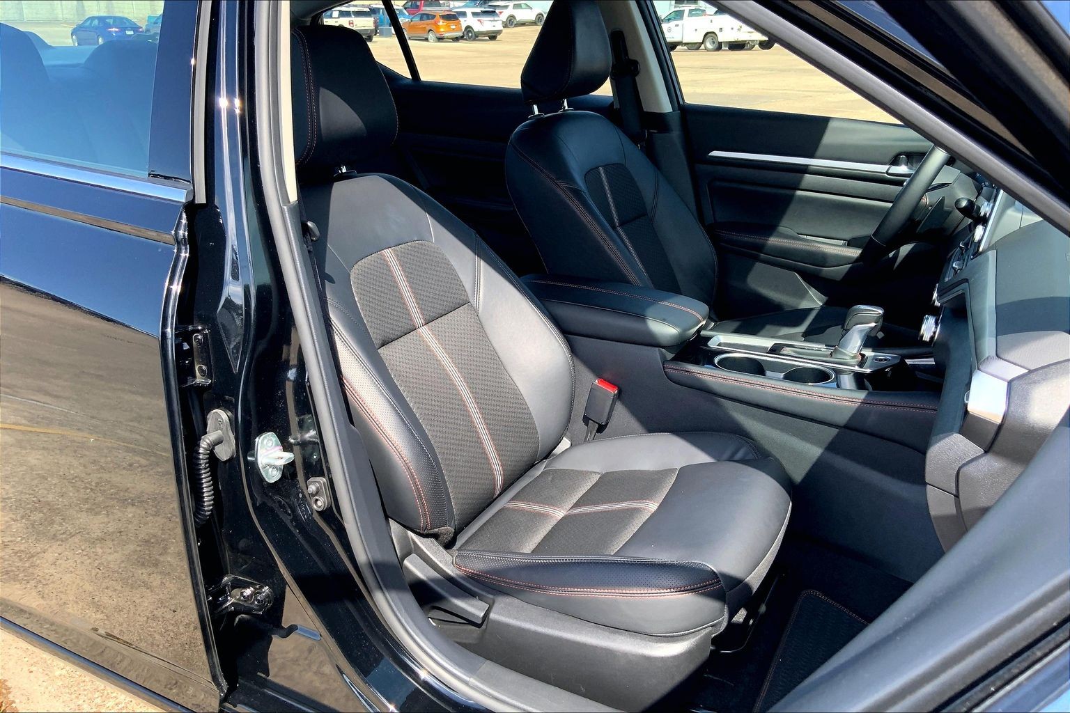 2025 Nissan Altima 2.5 SR - 5