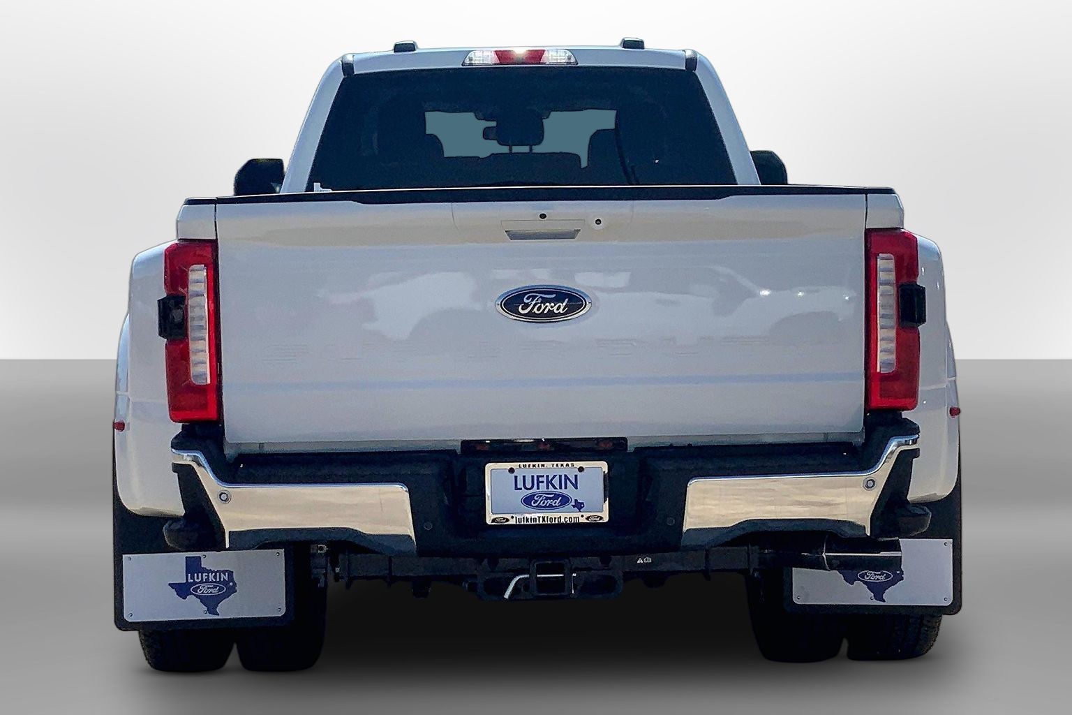 2026 Ford Super Duty F-350 DRW photo 4 of 13