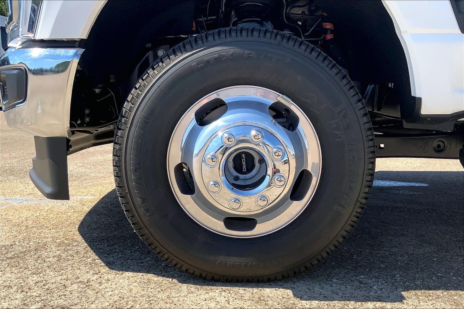 2026 Ford Super Duty F-350 DRW photo 12 of 13