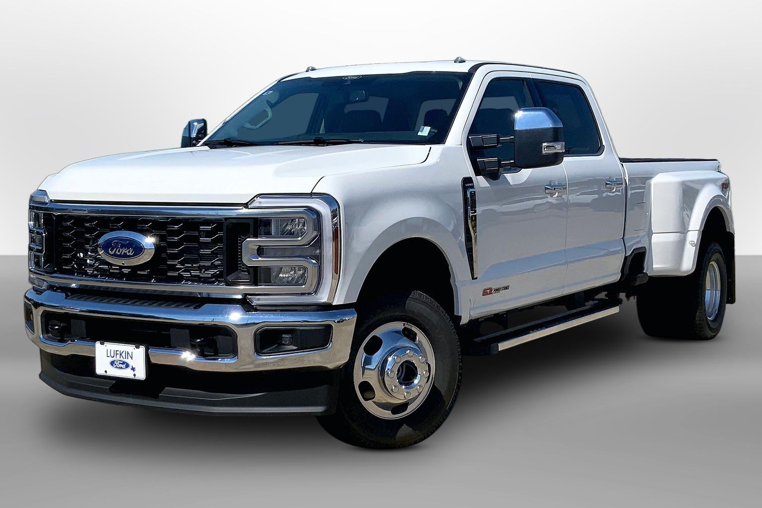 2026 Ford Super Duty F-350 DRW photo 2 of 13