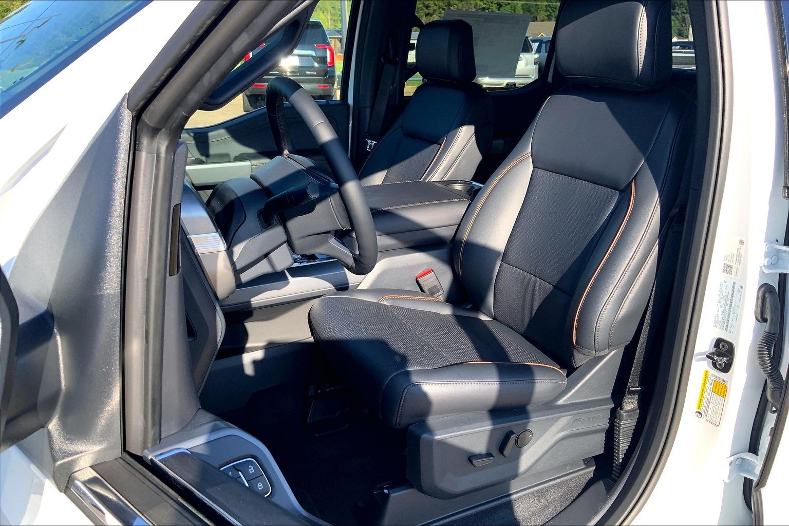 2026 Ford F-150 photo 9 of 13