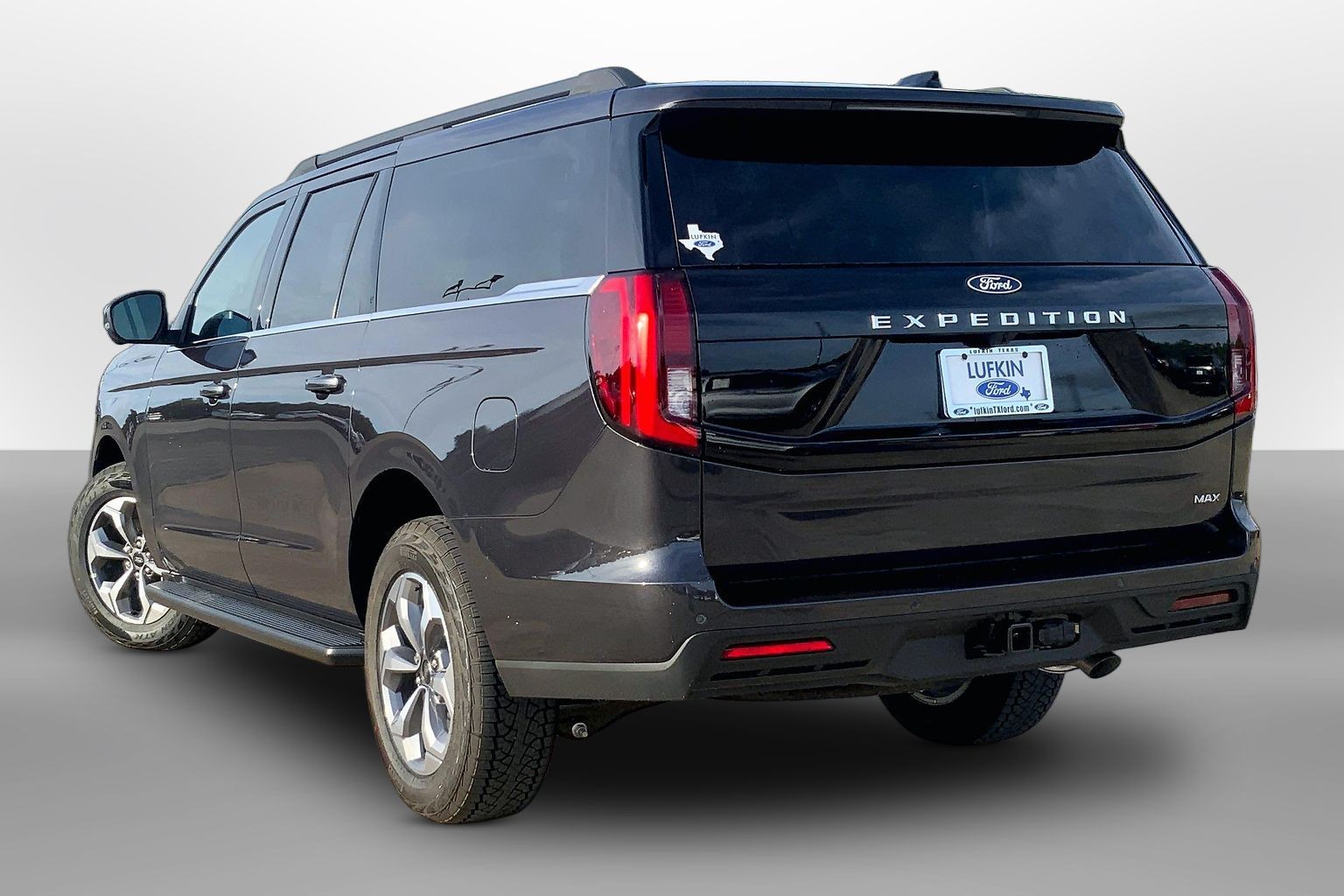 2027 Ford Expedition Max photo 3 of 13