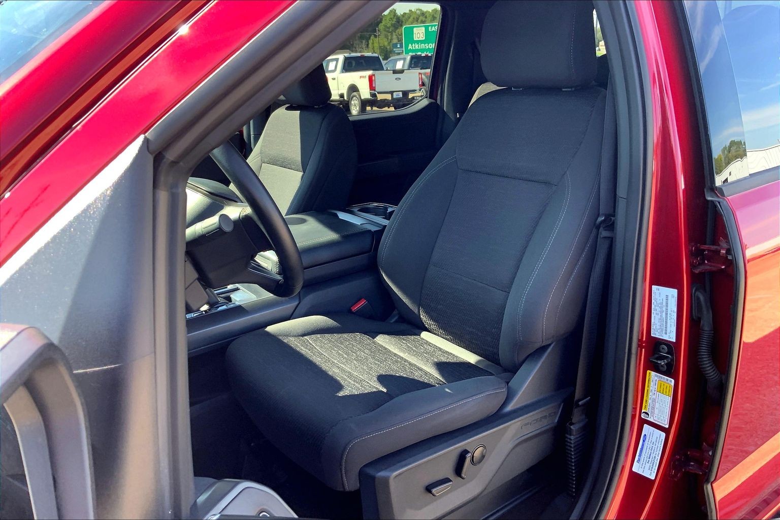 2024 Ford F-150 photo 24 of 31