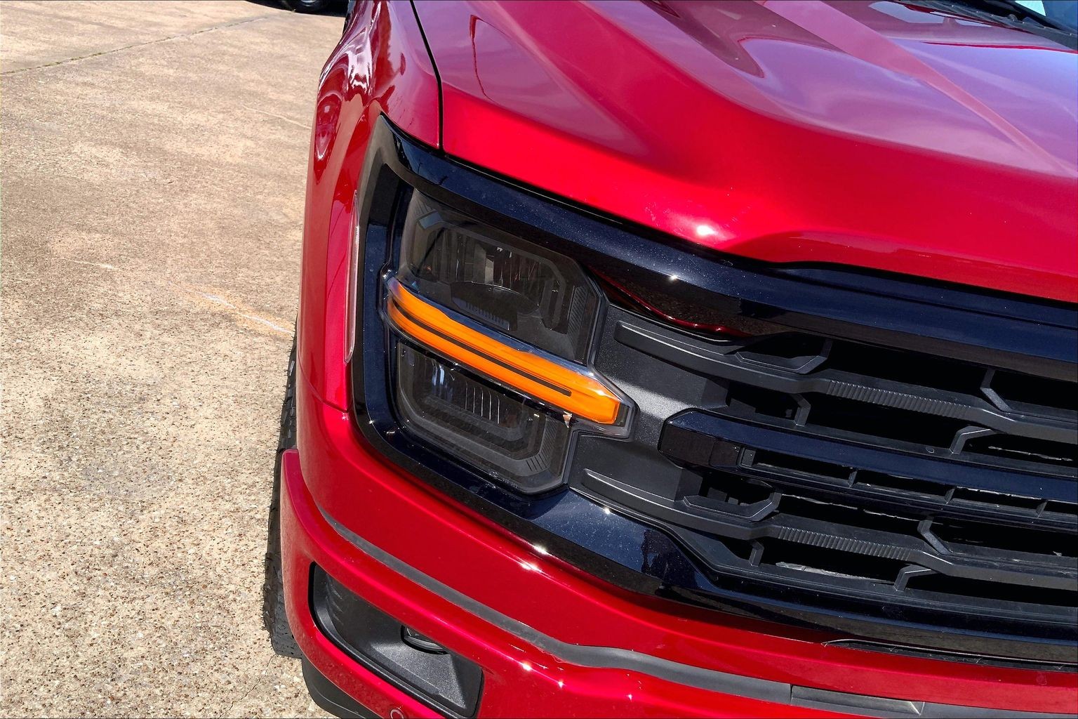 2024 Ford F-150 photo 27 of 31