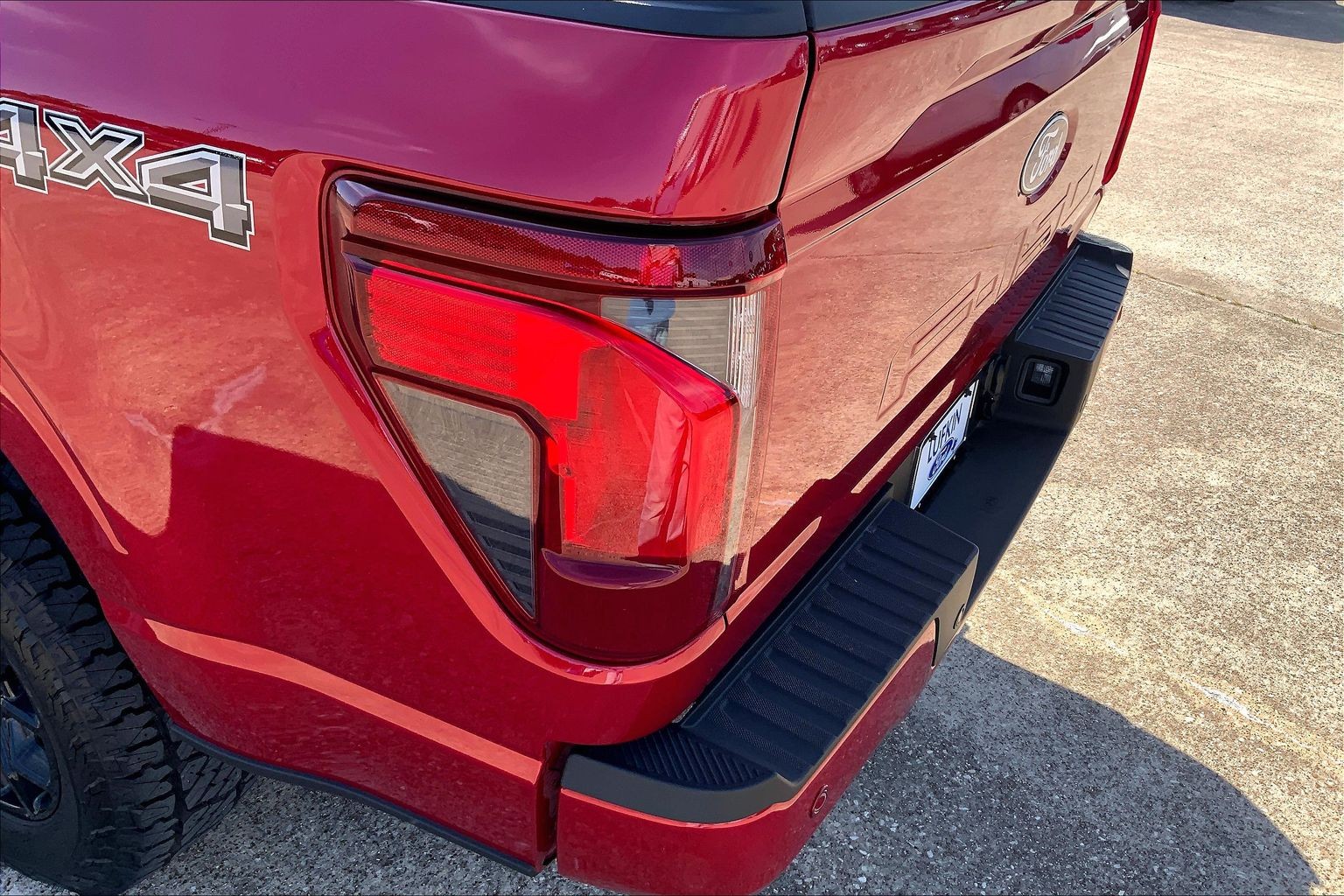 2024 Ford F-150 photo 28 of 31
