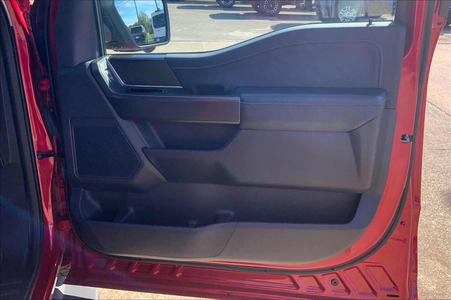 2024 Ford F-150 photo 23 of 31