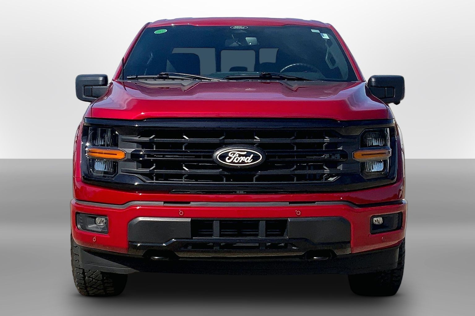 2024 Ford F-150 photo 2 of 31