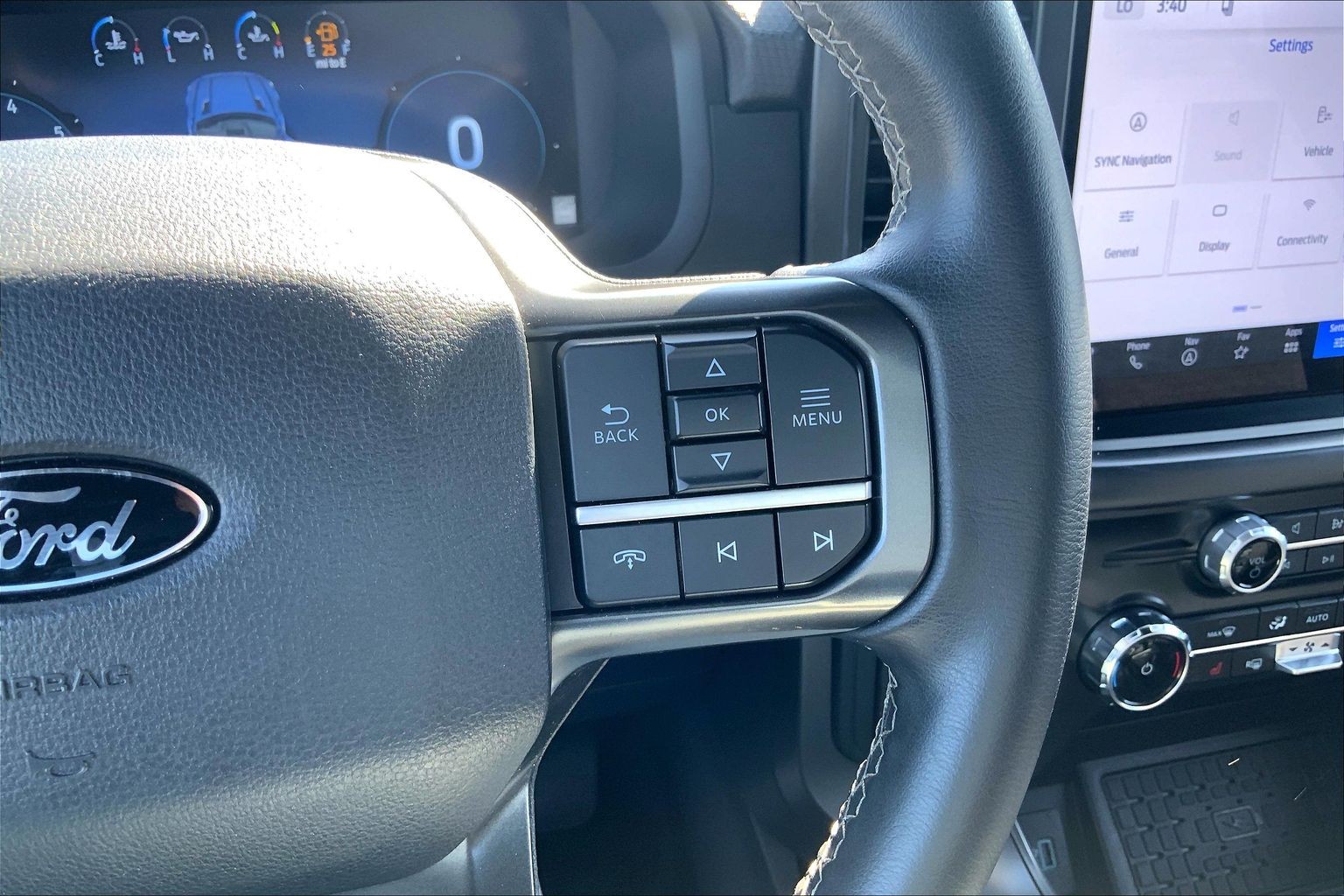 2024 Ford F-150 photo 18 of 31
