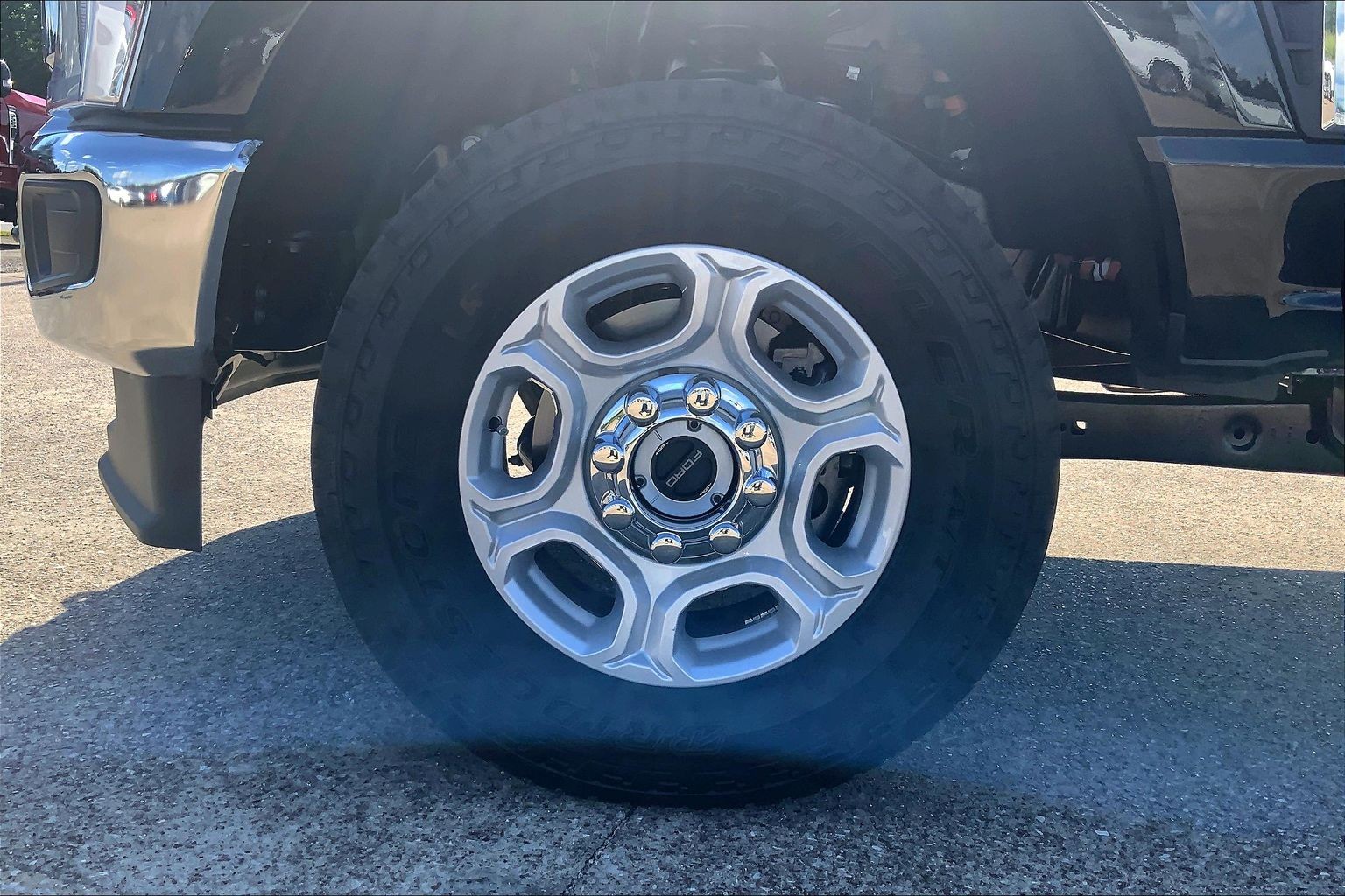 2026 Ford Super Duty F-250 SRW photo 12 of 13