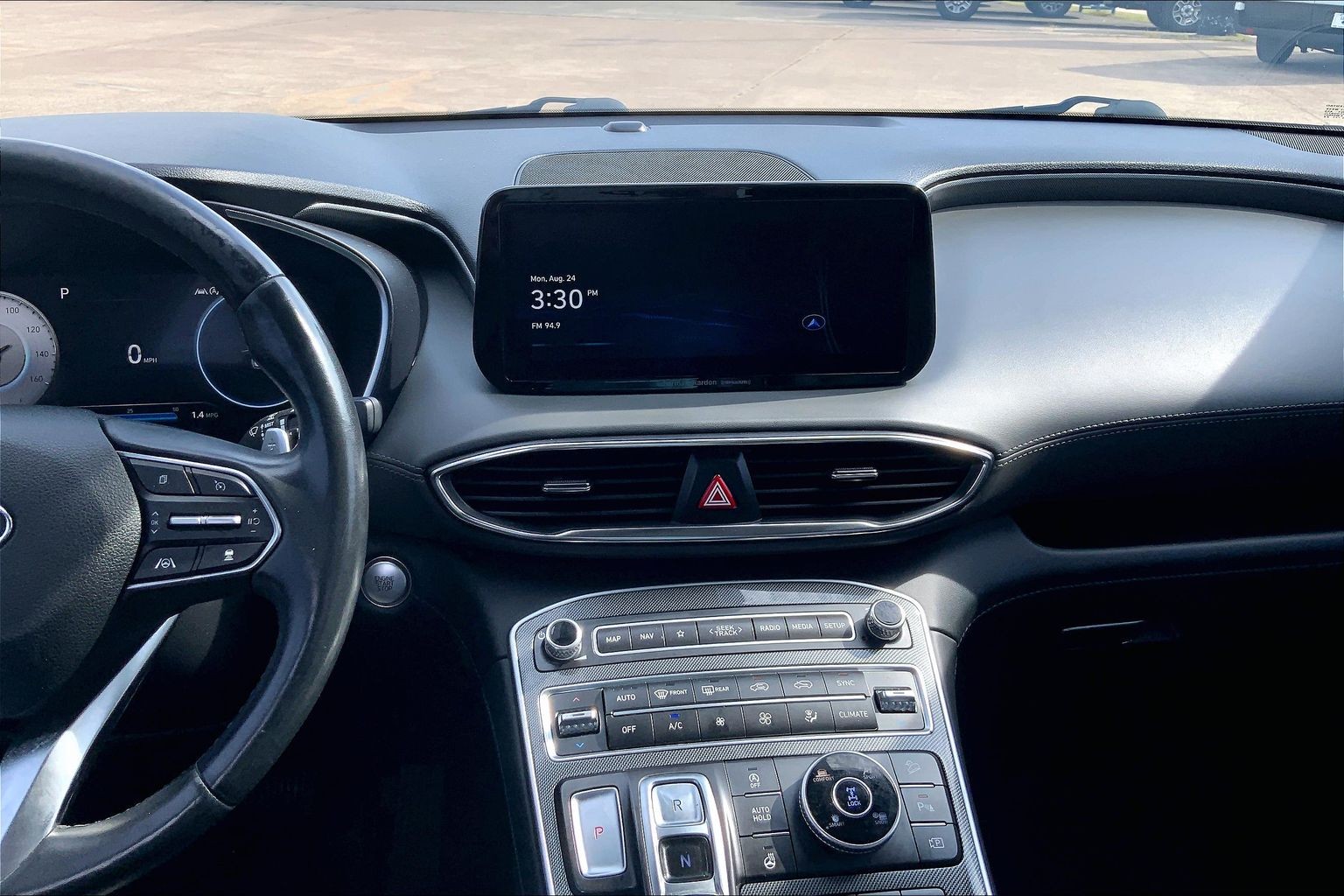 2022 Hyundai Santa Fe Limited - 5
